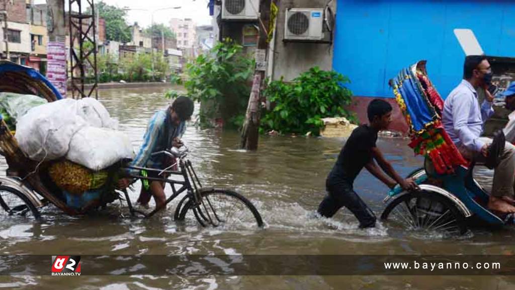 সিত্রাং’র প্রভাবে রাজধানীর যেসব এলাকায় এখনও হাঁটুপানি