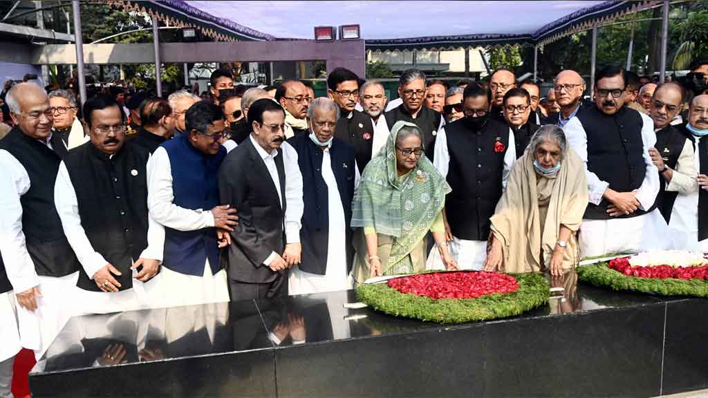 বঙ্গবন্ধুর প্রতিকৃতিতে আওয়ামী লীগের নতুন নেতৃত্বের শ্রদ্ধা