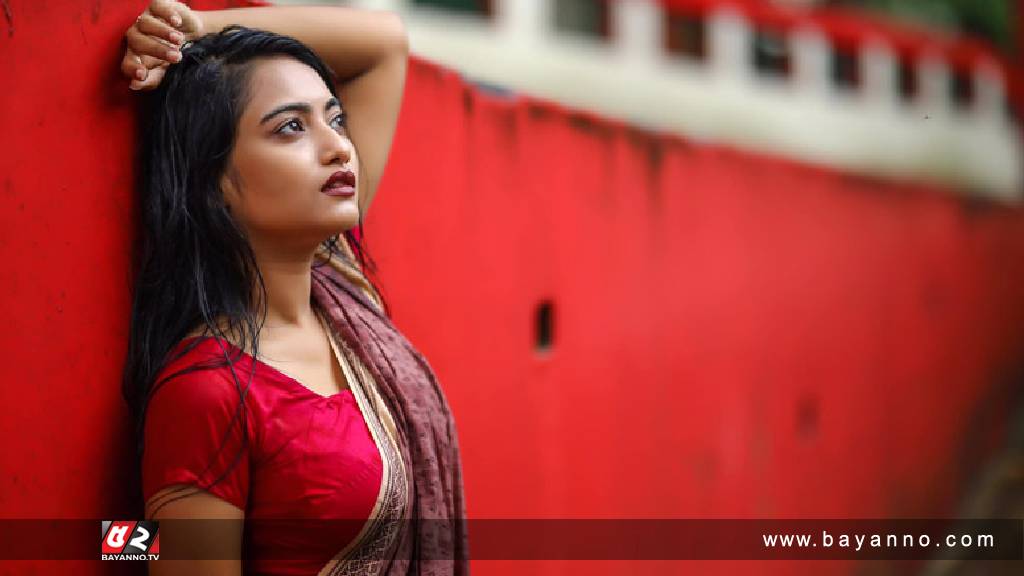 শুটিংয়ে যেয়ে দগ্ধ অভিনেত্রী আঁখি