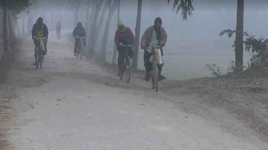 কুড়িগ্রামে মৃদু শৈত্যপ্রবাহ, চরম দুর্ভোগে মানুষ