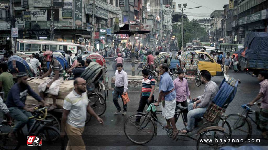 বায়ুদূষণে ফের শীর্ষে ঢাকা