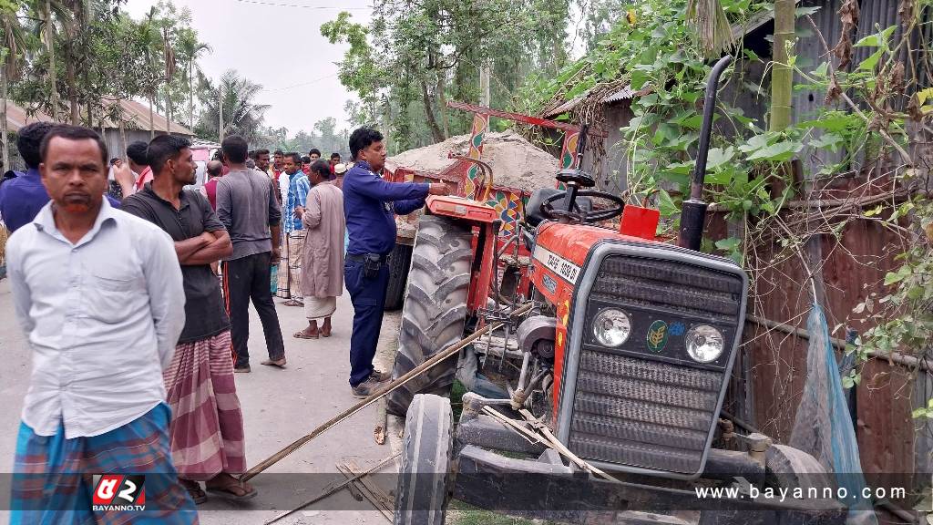 অবৈধ ট্রাক্টরের চাপায় এক শিশুর মৃত্যু