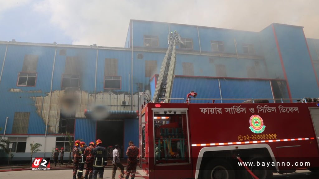 অগ্নিদুর্ঘটনা থেকে বাঁচতে অগ্নিনিরাপত্তা নিশ্চিত জরুরি