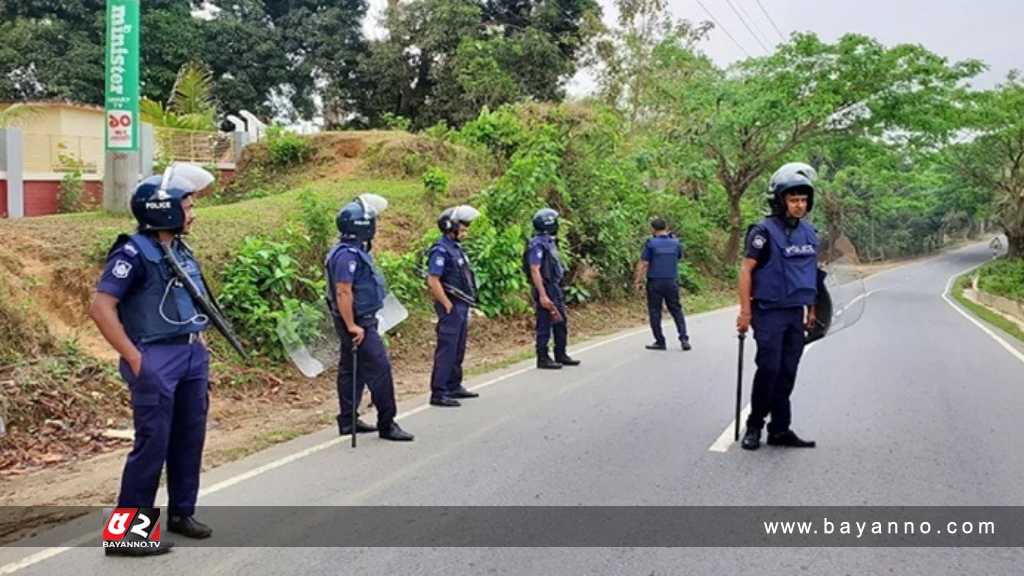 খাগড়াছড়ির পাঁচ উপজেলায় ইউপিডিএফের সড়ক অবরোধ