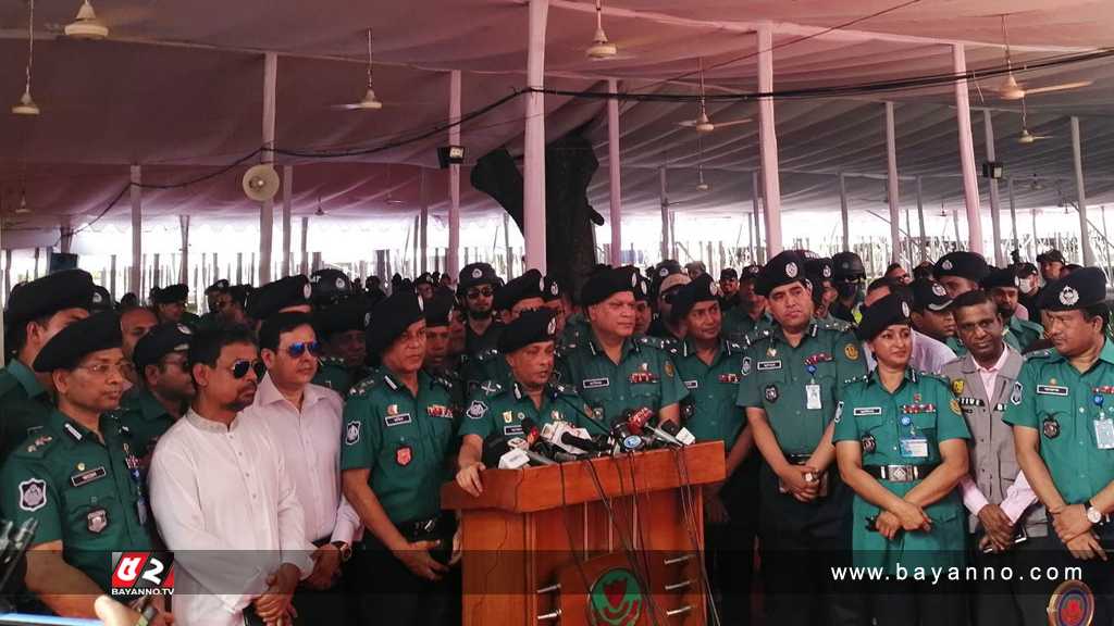 অতীত মাথায় রেখে নিরাপত্তা ব্যবস্থা নেয়া হয়েছে: ডিএমপি কমিশনার