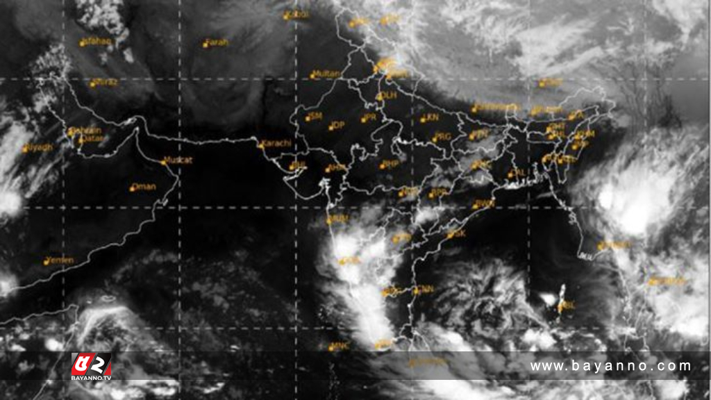 অতিপ্রবল ঘূর্ণিঝড়ে রূপ নিয়েছে ‘মোখা’