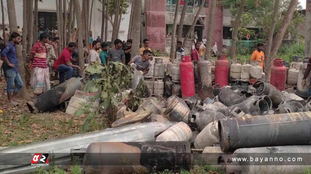 সিলিন্ডার রিফিল কারখানায় বিস্ফোরণ, দগ্ধ ৩