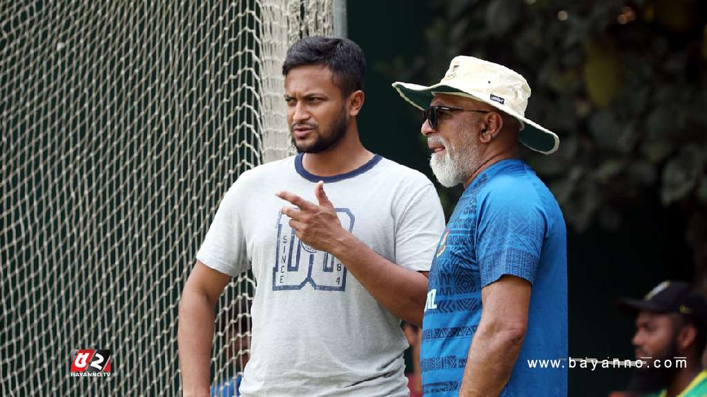 আফগান সিরিজের আগে দেশে ফিরেছেন সাকিব