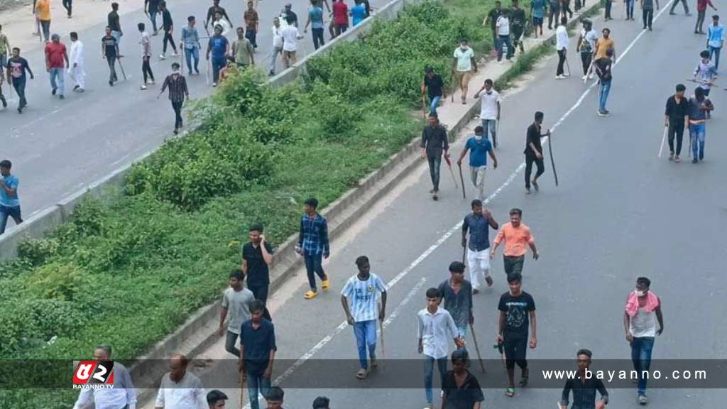 আ.লীগের দুই পক্ষের সংঘর্ষ, ঢাকা-চট্টগ্রাম মহাসড়ক বন্ধ