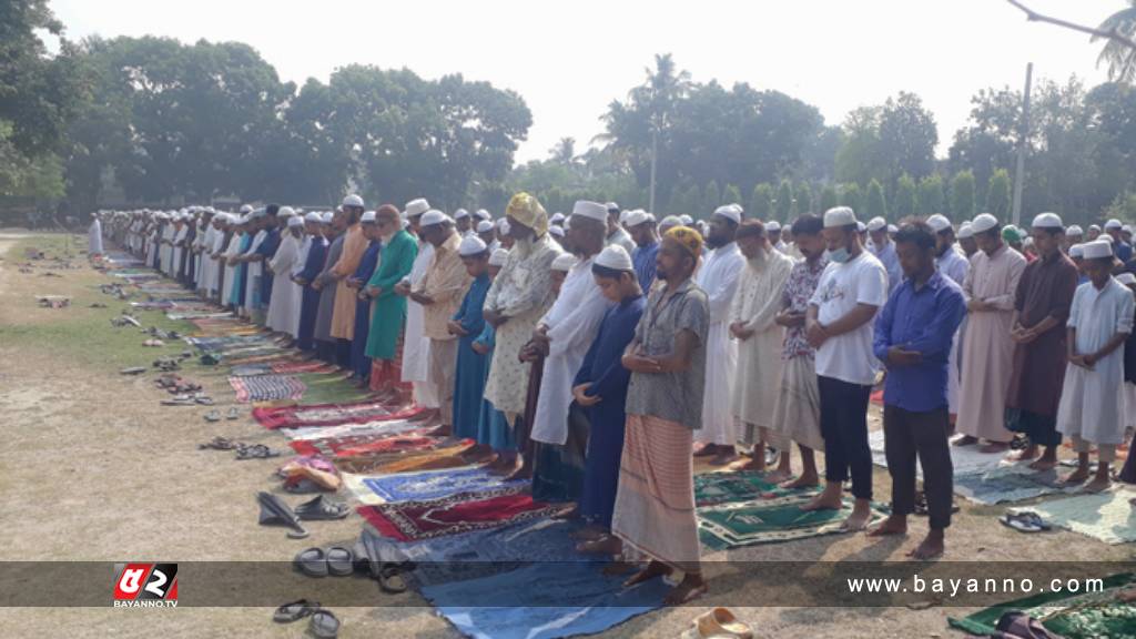 বৃষ্টি চেয়ে ইস্তিস্কার নামাজে সাড়ে ৩ হাজার মুসল্লি