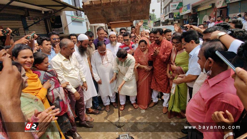 রূপগঞ্জের-ডেমরা-কালীগঞ্জ সড়কের সংস্কার ও সম্প্রসারনের নির্মাণ কাজ উদ্ভোদন