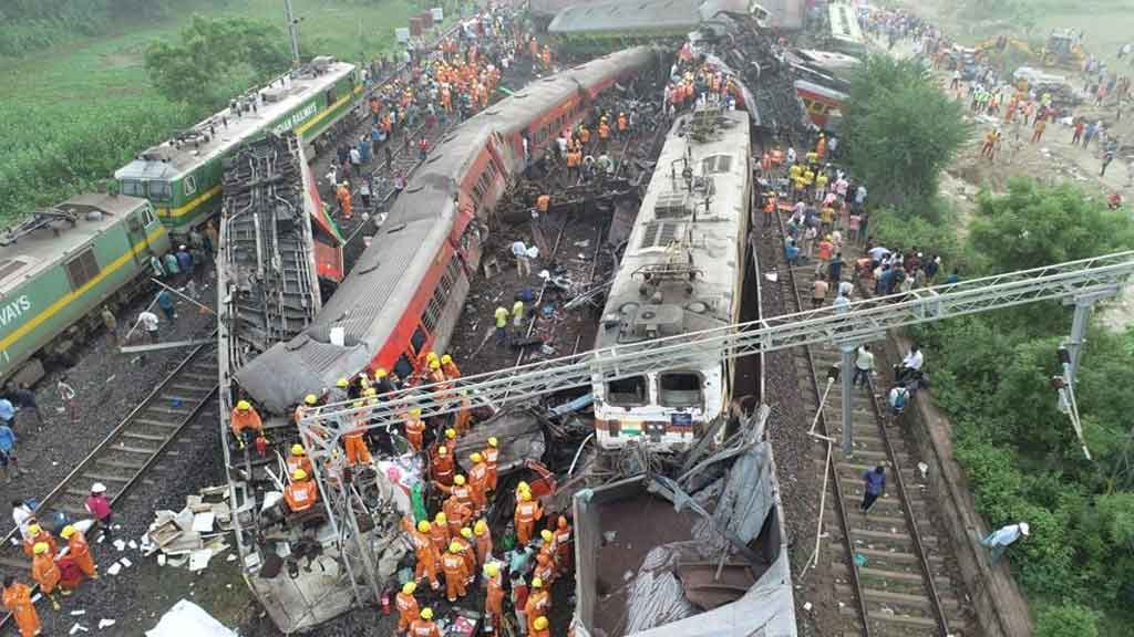 করমণ্ডলের যাত্রীদের একটি অংশ ছিলো পরিযায়ী শ্রমিক