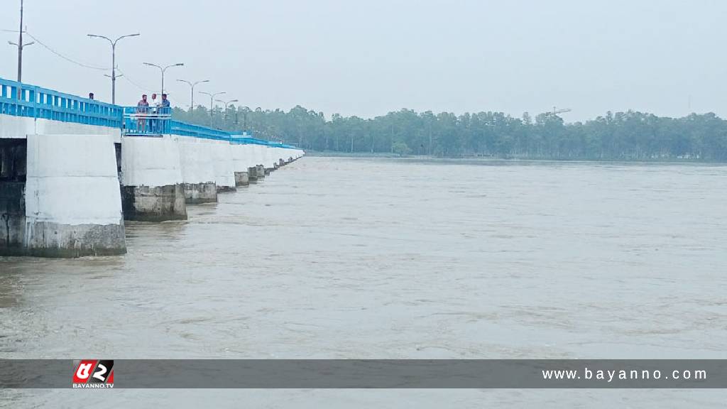 বিপৎসীমার ওপরে তিস্তার পানি, আতঙ্কে নদীপাড়ের মানুষ