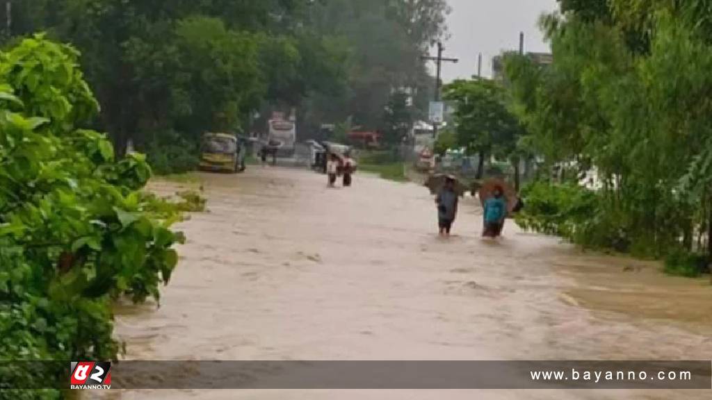 বান্দরবানে বন্যা পরিস্থিতির অবনতি, বন্ধ সড়ক যোগাযোগ