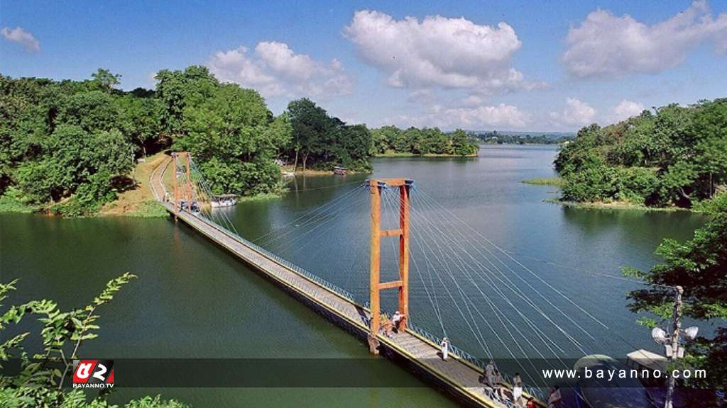 কাপ্তাই লেকে নৌ চলাচল বন্ধ