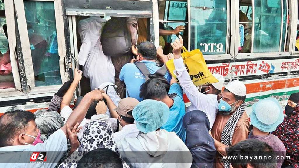 ঢাকায় যাত্রীদের নিরাপদে বাসে ওঠানামা শেখাবে পুলিশ