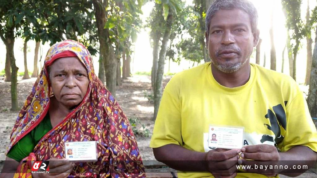 মায়ের চেয়ে ছেলে ৮ বছরের বড়, হচ্ছে বিড়ম্বনা