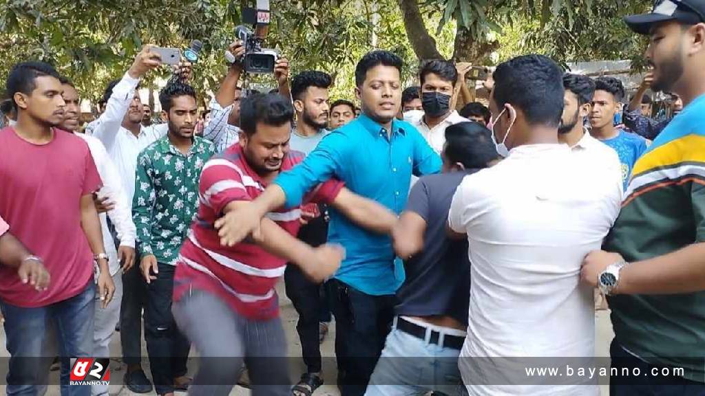 ছাত্রলীগের নব গঠিত কমিটিকে অবাঞ্ছিত ঘোষণায় বিক্ষোভ-ভাঙচুর