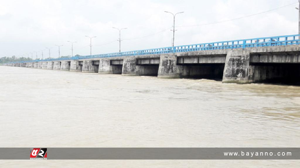 হু হু করে বাড়ছে তিস্তার পানি, গাইবান্ধায় বন্যার আতঙ্ক