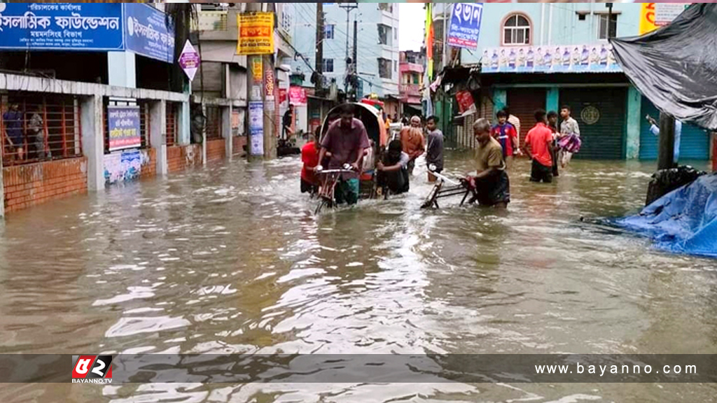 এক রাতের বৃষ্টিতে ডুবে গেছে ময়মনসিংহ নগরী