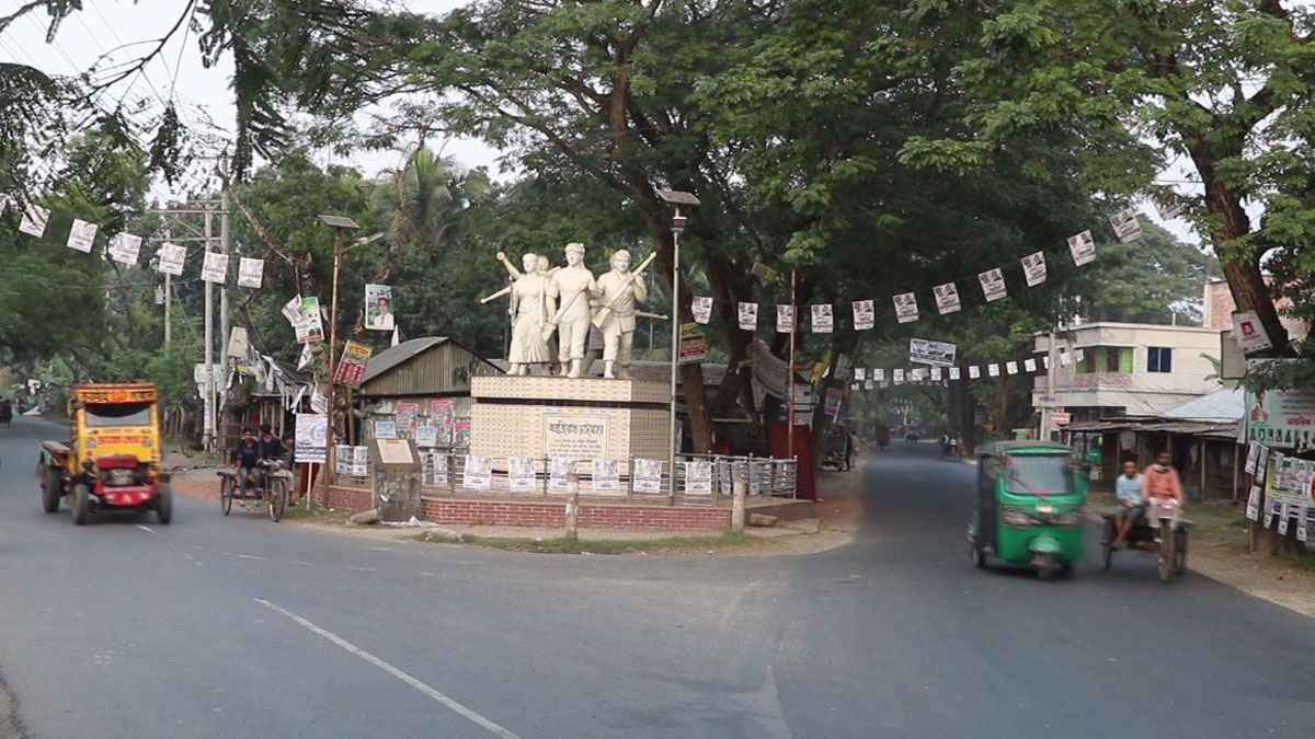 নৌকার প্রচারণায় অংশ নেয়ায়  শিক্ষকদের শোকজ