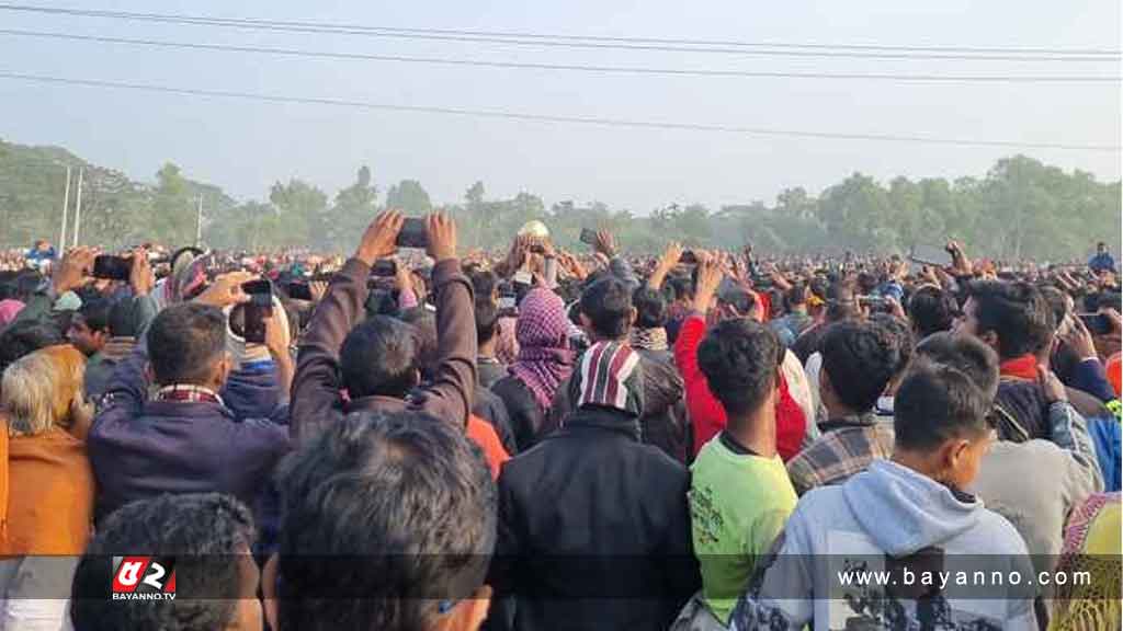 ২৬৫ বছরের ঐতিহ্যবাহী ‘হুম গুটি’ খেলা দেখতে লাখো জনতা