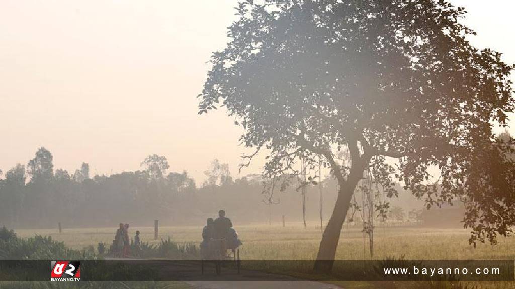 ঝলমলে রোদেও হাড়-কাঁপানো শীত