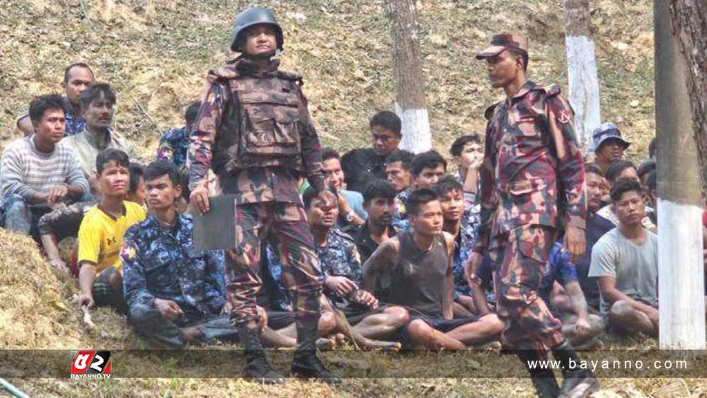 অস্ত্র নিয়ে অনুপ্রবেশকারী ২৩ রোহিঙ্গার বিরুদ্ধে মামলা