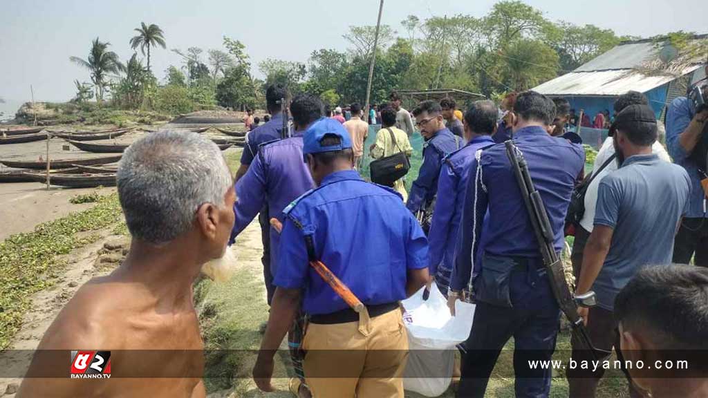 নদীর তীরে আওয়ামী লীগ সভাপতির রক্তাক্ত মরদেহ