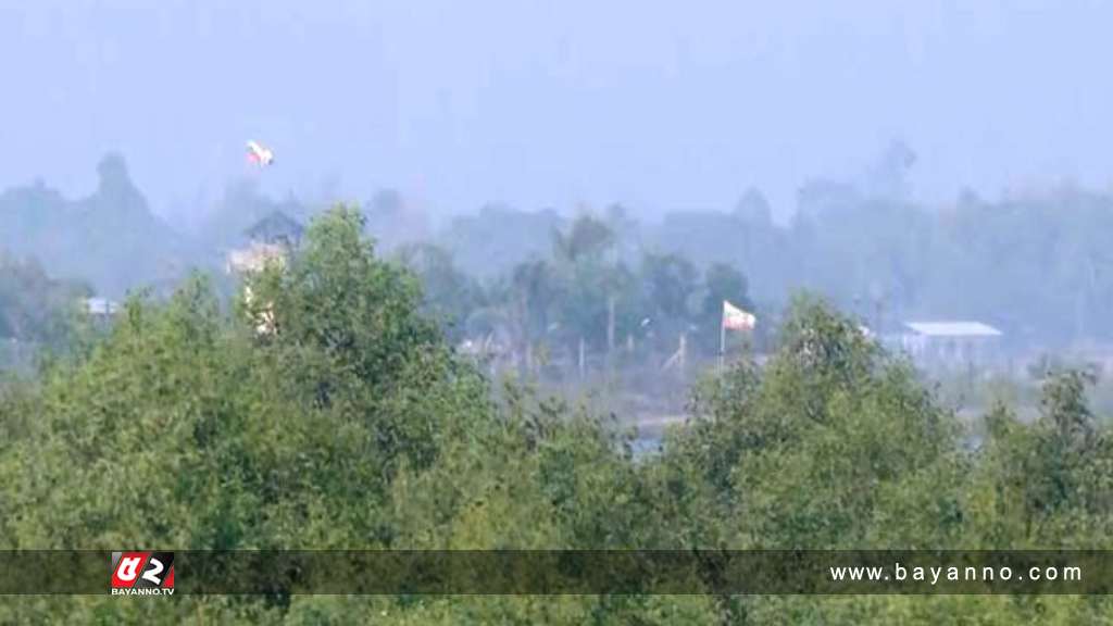 আবারও গুলি ও মর্টার গোলার শব্দে কাঁপছে টেকনাফ