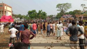 ধানের খলা দখল নিয়ে ২ পক্ষের সংঘর্ষে পুলিশসহ আহত অর্ধশতাধিক