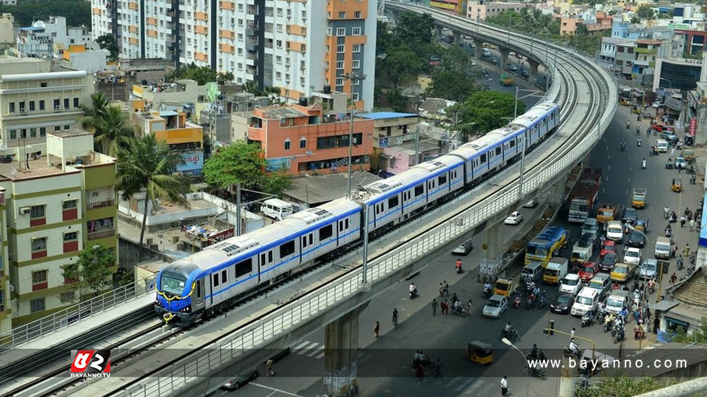 জামার বোতাম খোলা ও অপরিষ্কার- মেট্রোরেলে উঠতে দিলো না কর্তৃপক্ষ