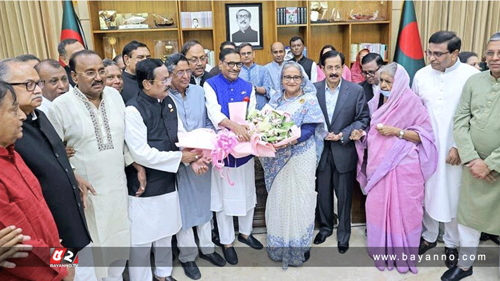 ৩২ নম্বরে মিলাদ পড়তে চাইলাম জিয়াউর রহমান ঢুকতে দেয়নি : প্রধানমন্ত্রী