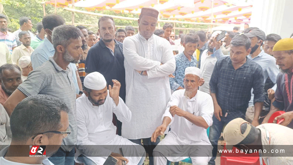 প্রতীক বরাদ্দের আগেই প্রচারণা, প্রার্থীকে শোকজ