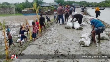 খুলনার-কয়রায়-বাঁধ-ভেঙে-২০-গ্রাম-প্লাবিত