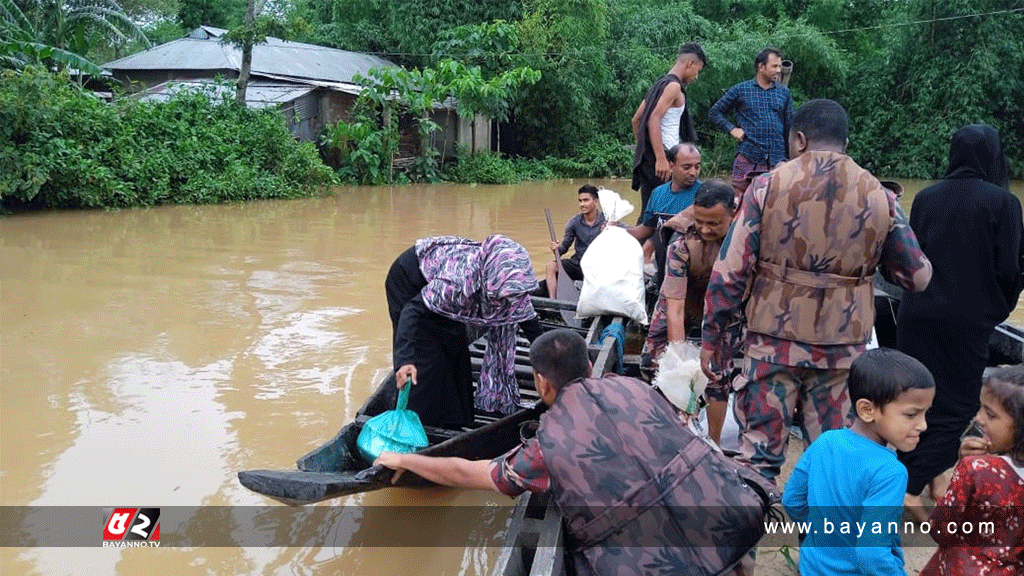 সিলেটে বন্যার্তদের উদ্ধারে বিজিবি