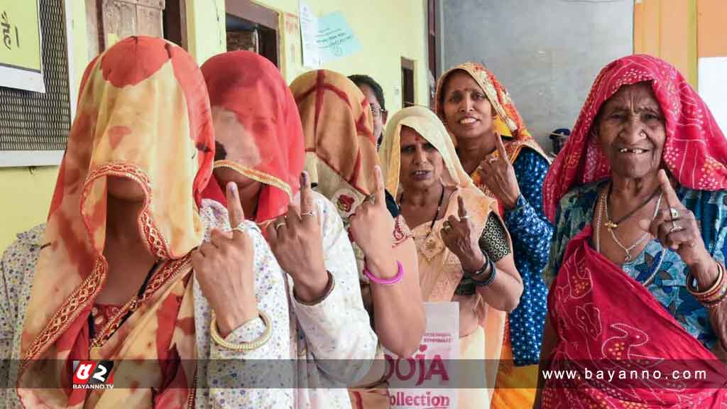 পশ্চিমবঙ্গে লোকসভা নির্বাচনের তৃতীয় দফার ভোট শুরু