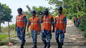 ভোলার উপকূলীয় এলাকায় চলছে সচেতনতামূলক মাইকিং