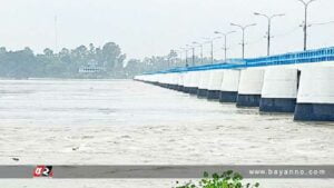 খুলে দেয়া হলো তিস্তার ৪৪ জলকপাট, নদীপাড়ে আতঙ্ক