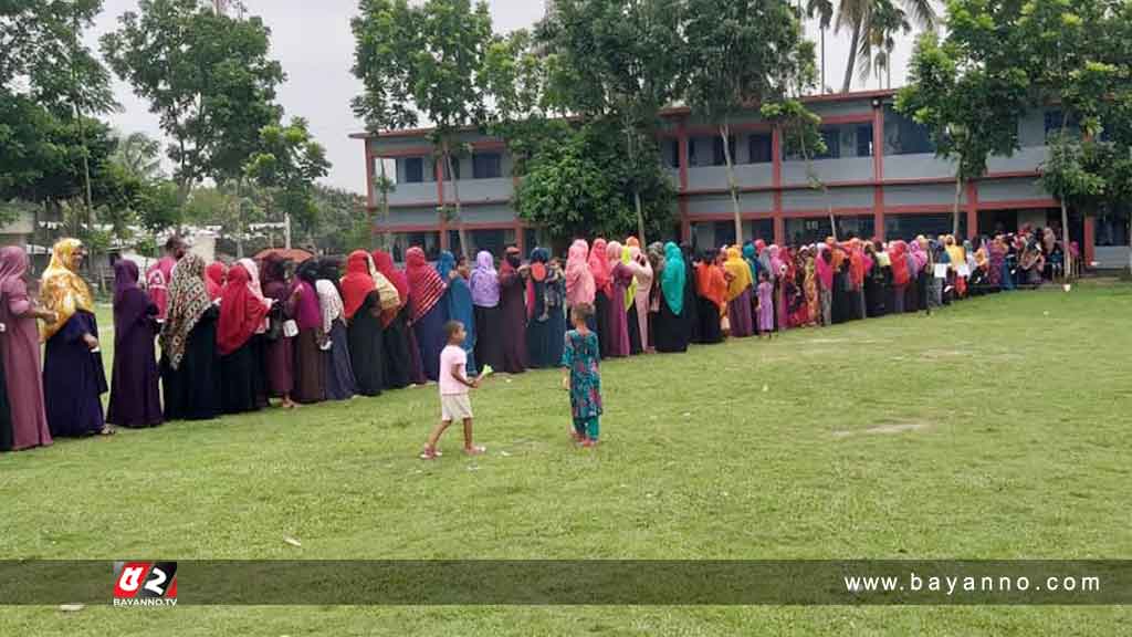 শেষ ধাপের উপজেলা পরিষদ ভোটগ্রহণ চলছে