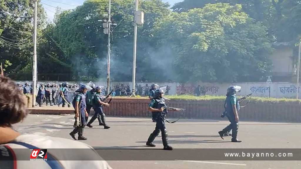 ঢাবিতে গুলিবিদ্ধ ২ শিক্ষার্থী, আহত ৯ সাংবাদিক