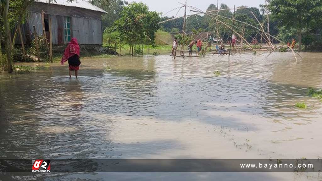 বন্যার পানিতে গোসলে নেমে ৪ জনের মৃত্যু