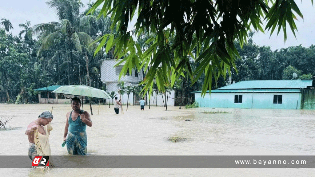 টানা বৃষ্টিতে কক্সবাজারে পানিবন্দি ২ লাখ মানুষ